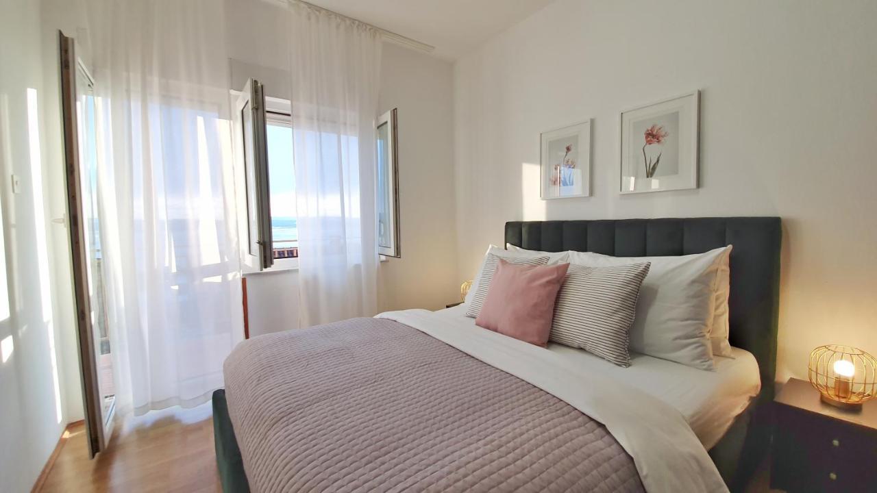 Seaview Apartment With Balcony And Terrace Barac Crikvenica Esterno foto